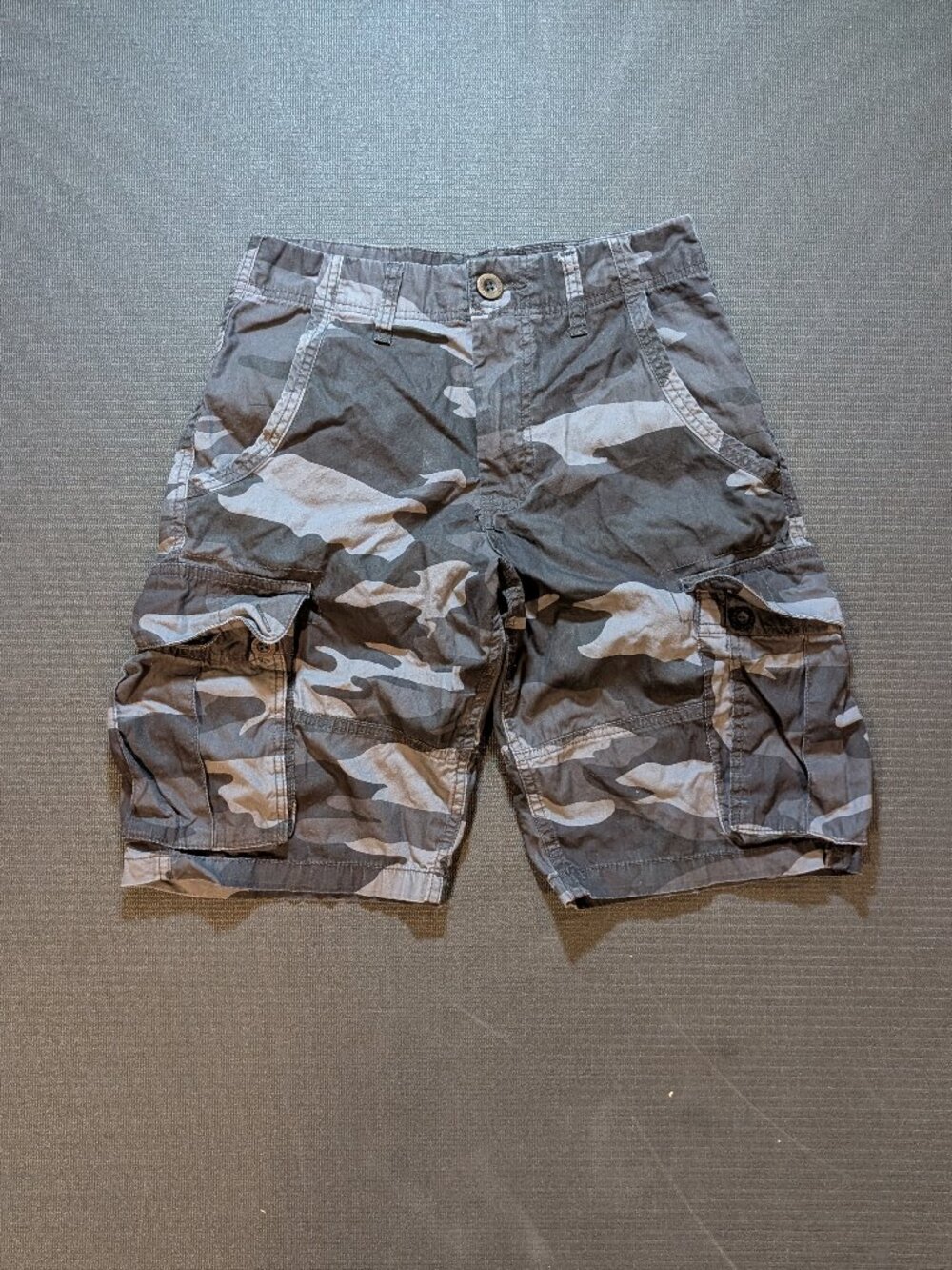 Camo Cargo Shorts Grey Black White Sz 28 Streetwear Y2K Urban Heritage Trendy